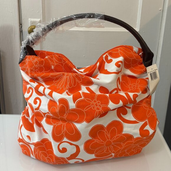 NWT Saks Fifth Avenue Orange White Floral Fabric Shoulder Bag Slouch Hobo Lined. - Picture 2 of 9